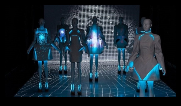 אלגנטיות אלחוטית: איך הטכנולוגיה הופכת קישוריות לאמנות