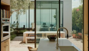 מגמות עיצוב מארזים: ממסגרות באוויר הפתוח ועד ליצירות מופת מינימליסטיות