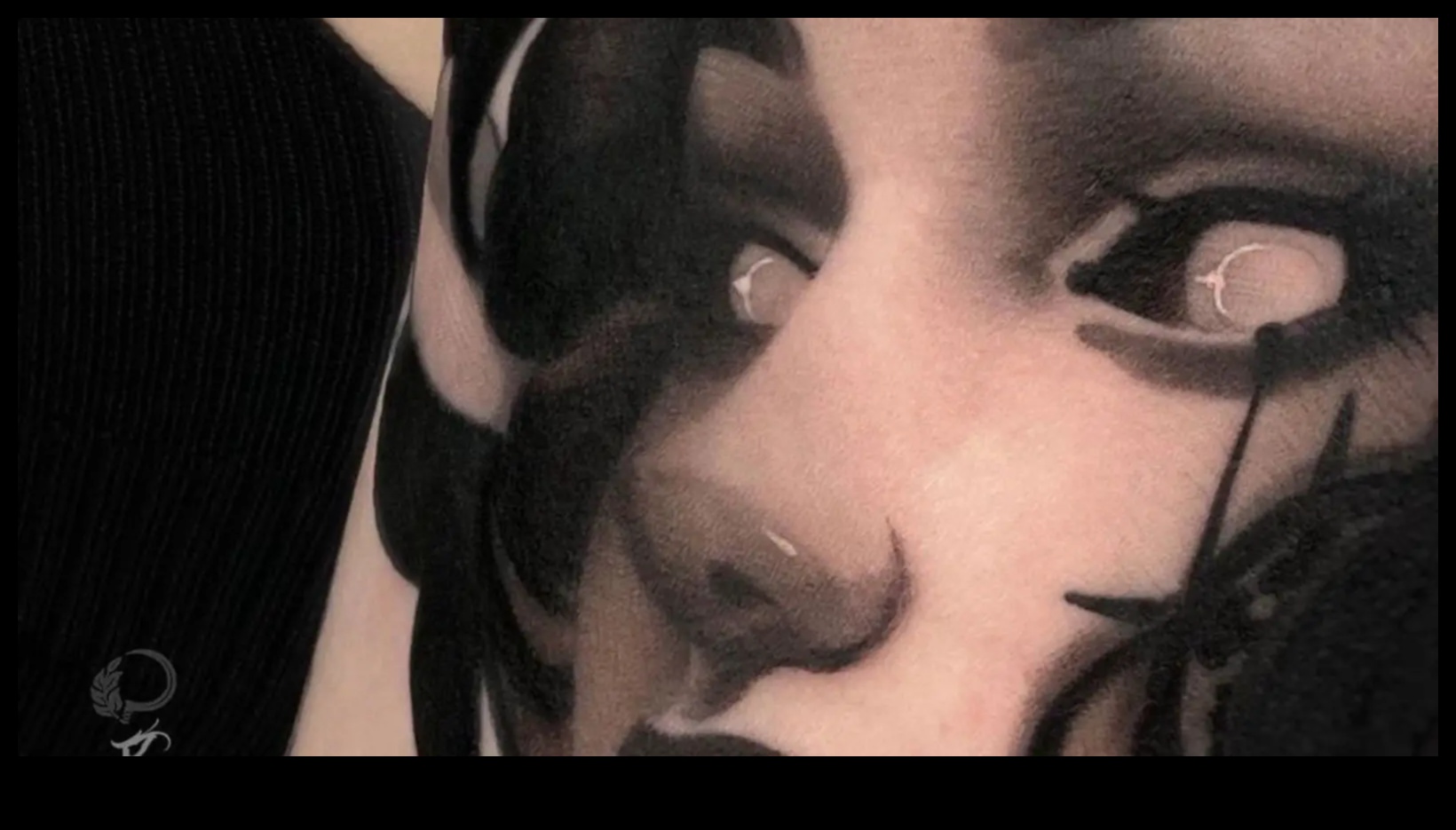 מחוות ניאו-מסורתיות: פיתולים מודרניים על רעיונות נצחיים